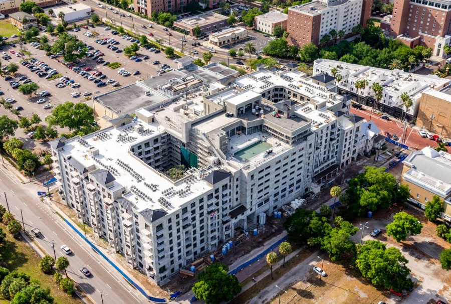 This bird’s-eye view of the Altís Grand Central, a pedestrian-friendly residential development in Tampa Bay’s Riverfront district, shows off the dimensions of this project