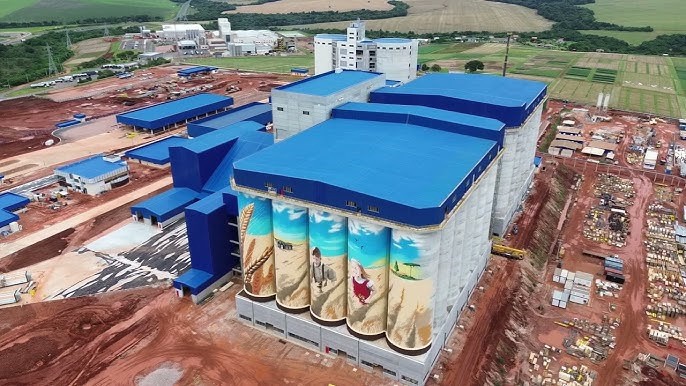 The new malt house features towering concrete silos to store barley and soybeans for its malt production processes. The concrete silos are now completely waterproof.