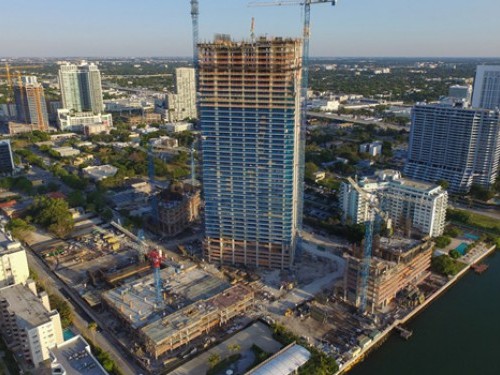 The Gran Paraiso luxury condominium tower in Edgewater, FL, specified PENETRON ADMIX for a durable below-grade structure.